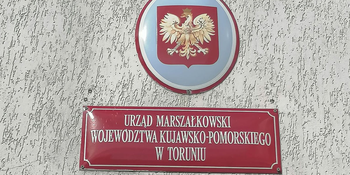 "Przebudowa świetlicy wiejskiej w Więzownie oraz modernizacja świetlicy wiejskiej w Hucie"